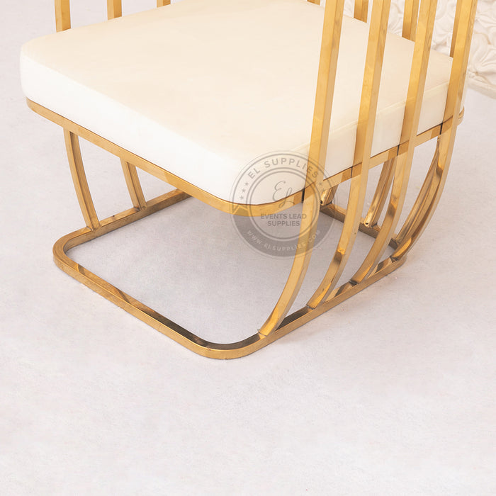 ARUNIMA Spike Throne Chair Set