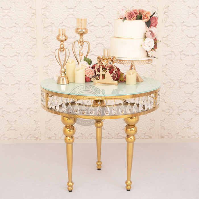 GEMMA THALJY Cake Table