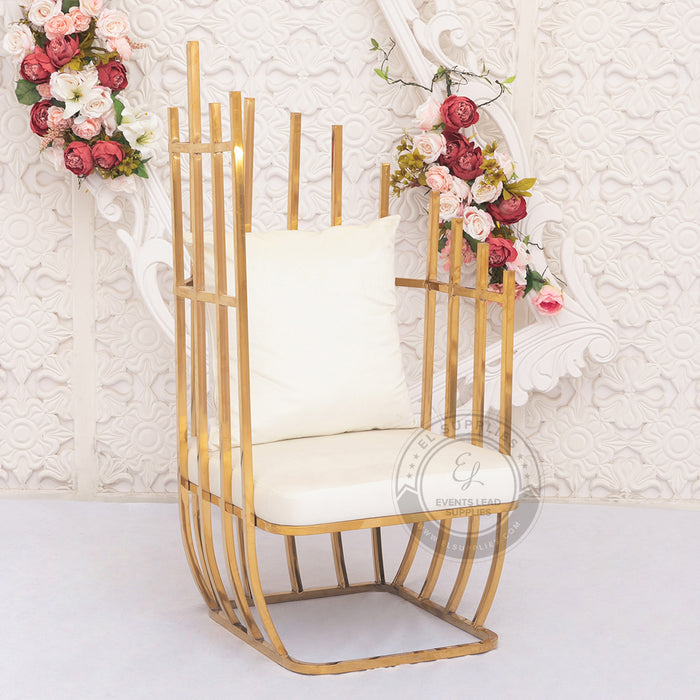 ARUNIMA Spike Throne Chair Set