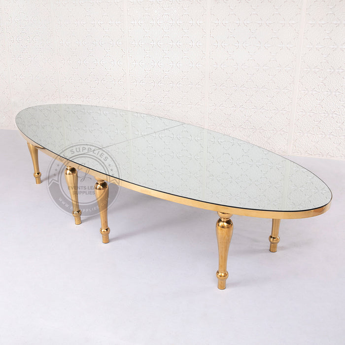 Oval dining table